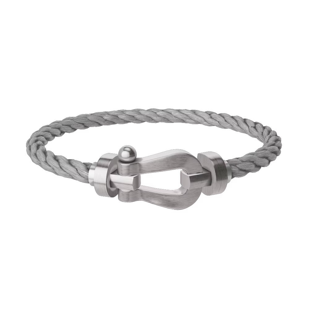 Bracelet de luxe pour femme / CF400049
