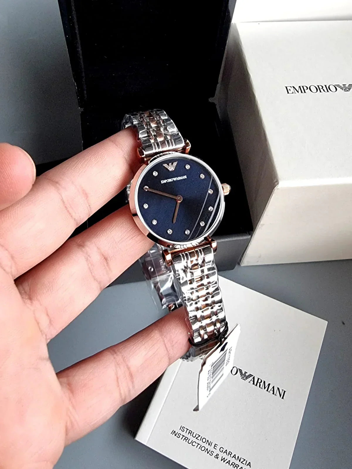 Montre Emporio Armani pour femme AR11092