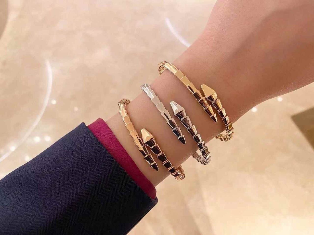 Bracelet de Luxe Pour Femme / F300686